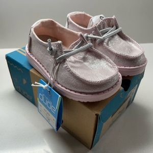 NWT Hey Dude sparkling pink toddler size 5